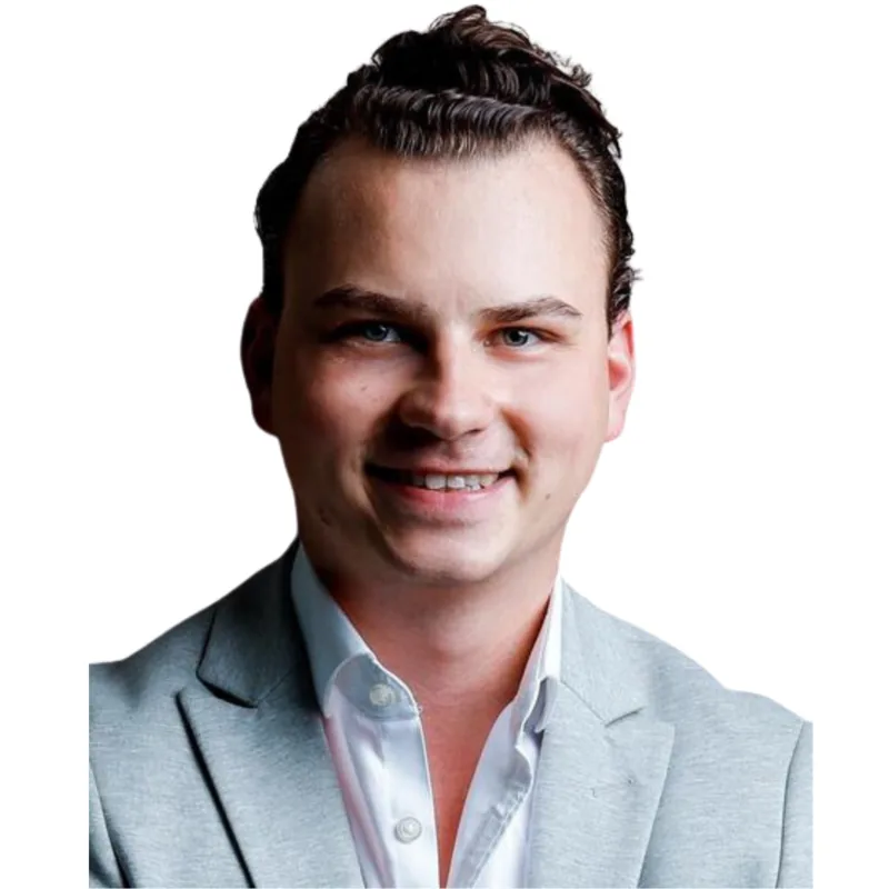 Porträt Philipp Hennig, Managing Director Sales